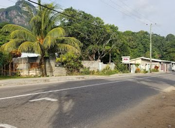 seychelles/praslin/landmark/police-station