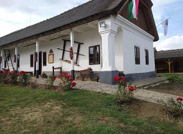 hungary/bodrogkoz/landmark/bodrogkozi-muzeumporta