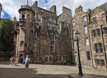 united-kingdom/edinburgh/old-town/landmark/lady-stair-s-close