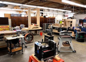 nevada/sparks/landmark/bridgewire-maker-space