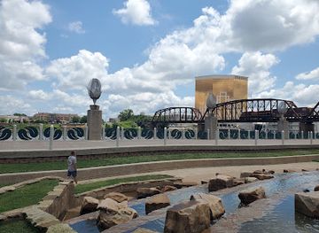 louisiana/shreveport/landmark/j-bennett-johnston-waterway-regional-visitor-center