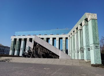 poland/zulawy/landmark/warsaw-uprising-monument