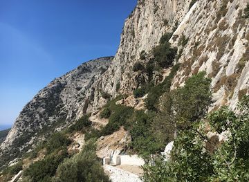 greece/samos/landmark/pythagoras-cave