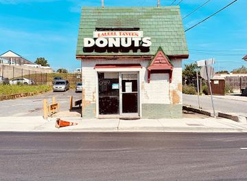 maryland/laurel/landmark/laurel-tavern-donuts