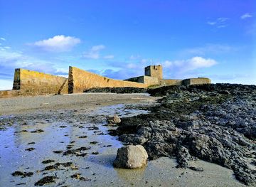 jersey/saint-martin/landmark/st-aubins-fort