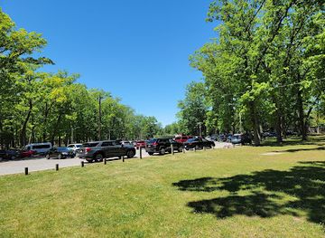 indiana/south-bend/river-park/landmark/potawatomi-park