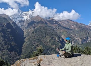 nepal/namche-bazaar/landmark/view-point