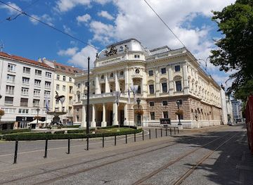 slovakia/bratislava/landmark/slovak-national-theatre-historical-building
