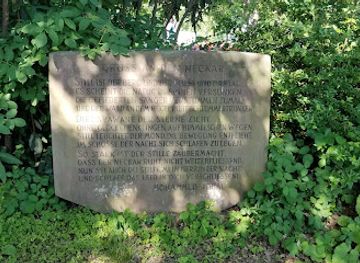 germany/heidelberg/landmark/gruss-an-den-neckar-von-iqbal