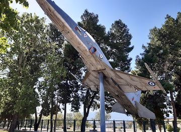 greece/lamia/landmark/mnimio-ellina-aeroporou