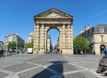 france/bordeaux/landmark/pl-de-la-victoire