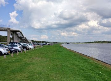 netherlands/zeeland/landmark/eastern-scheldt-storm-surge-barrier
