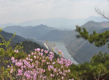 south-korea/seoraksan-national-park/landmark/samaksan