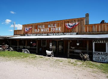south-dakota/southeast-south-dakota/landmark/four-mile-old-west-town-museum