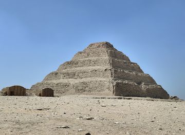 egypt/lower-egypt/landmark/saqqara-necropolis
