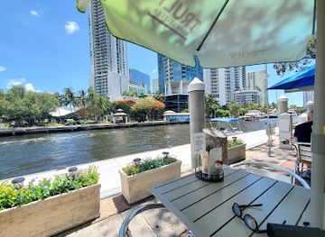 florida/fort-lauderdale/landmark/the-historic-downtowner