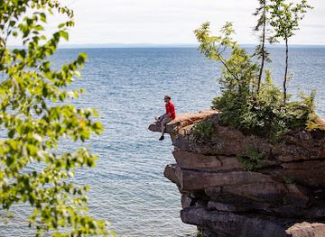 wisconsin/madeline-island/landmark/madeline-island-chamber-of-commerce