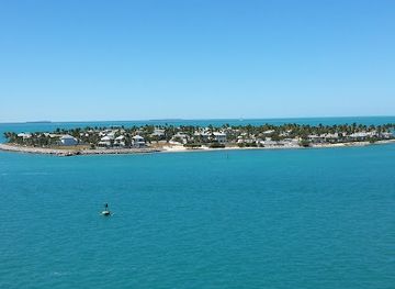 florida/florida-keys/landmark/key-west-museum-of-art-history-at-the-custom-house