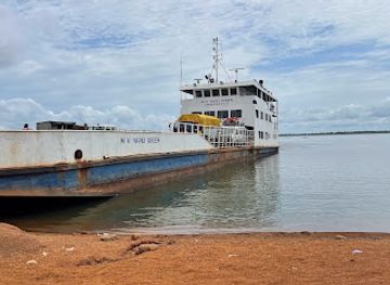 ghana/krachi/landmark/dambai-ferry-site