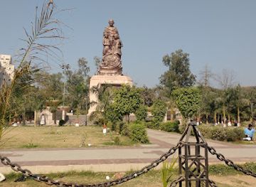 india/patna/gandhi-maidan/landmark/mahatma-gandhi-statue