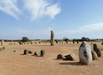 portugal/alentejo/landmark/xerez-megalithic-enclosure