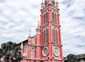 vietnam/ho-chi-minh-city/landmark/tan-dinh-parish-church