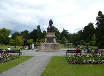 united-kingdom/birmingham/edgbaston/landmark/cannon-hill-park