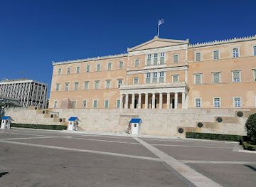 greece/athens/syntagma/landmark/monument-to-the-unknown-soldier