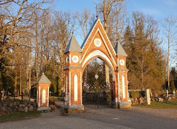 estonia/parnu/landmark/tori-cemetery