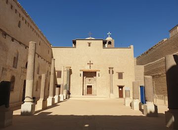 egypt/sohag/landmark/the-red-monastery