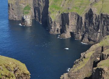 faroe-islands/skuvoy-island/landmark/rituskor