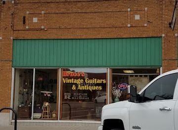 oklahoma/norman/landmark/bruce-s-vintage-guitars-antiques
