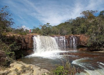 brazil/chapada-dos-guimaraes/landmark/waterfall-martinha