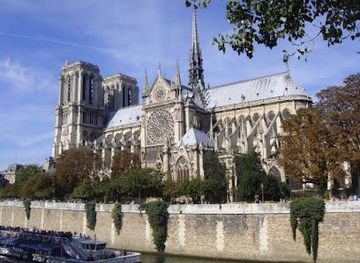 france/versailles/landmark/pont-de-l-archeveche