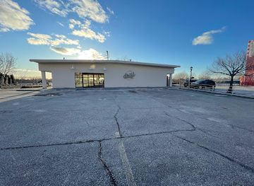 michigan/bay-city/landmark/drift-shoreside-beer-garden