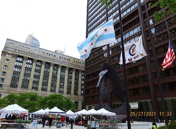 illinois/chicago/landmark/eternal-flame-memorial