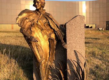 south-dakota/lake-oahe/landmark/south-dakota-state-historical-society