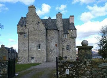 united-kingdom/argyllshire/landmark/barcaldine-castle