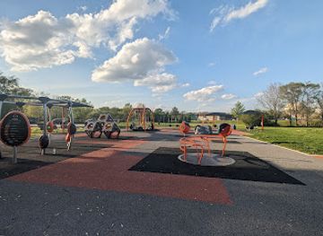 indiana/carmel/landmark/river-heritage-park