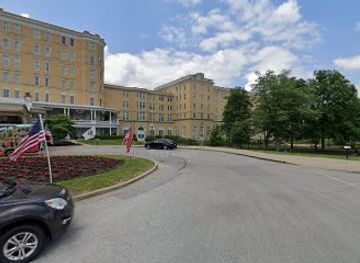 indiana/patoka-lake/landmark/landmarks-emporium-french-lick-springs-hotel