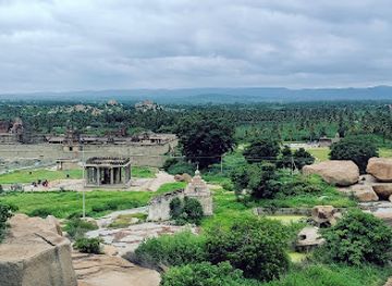 india/hampi/landmark/ancient-mantapa