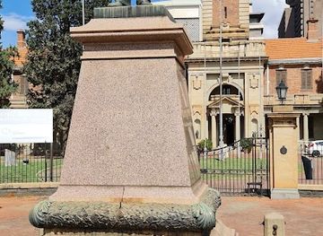 south-africa/bloemfontein/landmark/national-afrikaans-literary-museum-and-research-centre-theatre-and-music-mangaung