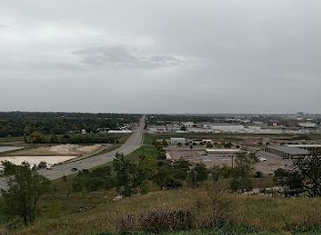 south-dakota/missouri-river-valley/landmark/the-pioneer-memorial