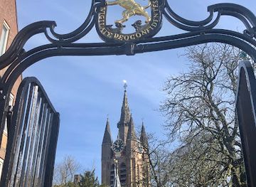 netherlands/delft/landmark/art-super-delft