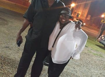 mississippi/greenwood/landmark/venue-by-the-trail