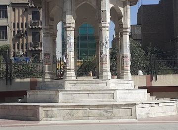 pakistan/peshawar/saddar/landmark/hastings-memorial
