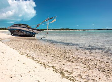 turks-and-caicos-islands/turtle-cove-marina/landmark/bonefish-point