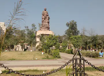 Mahatma Gandhi Statue
