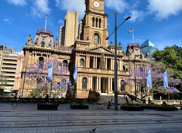 australia/sydney/landmark/sydney-town-hall