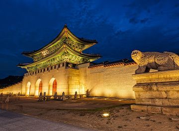 south-korea/seoul/landmark/gwanghwamun-gate